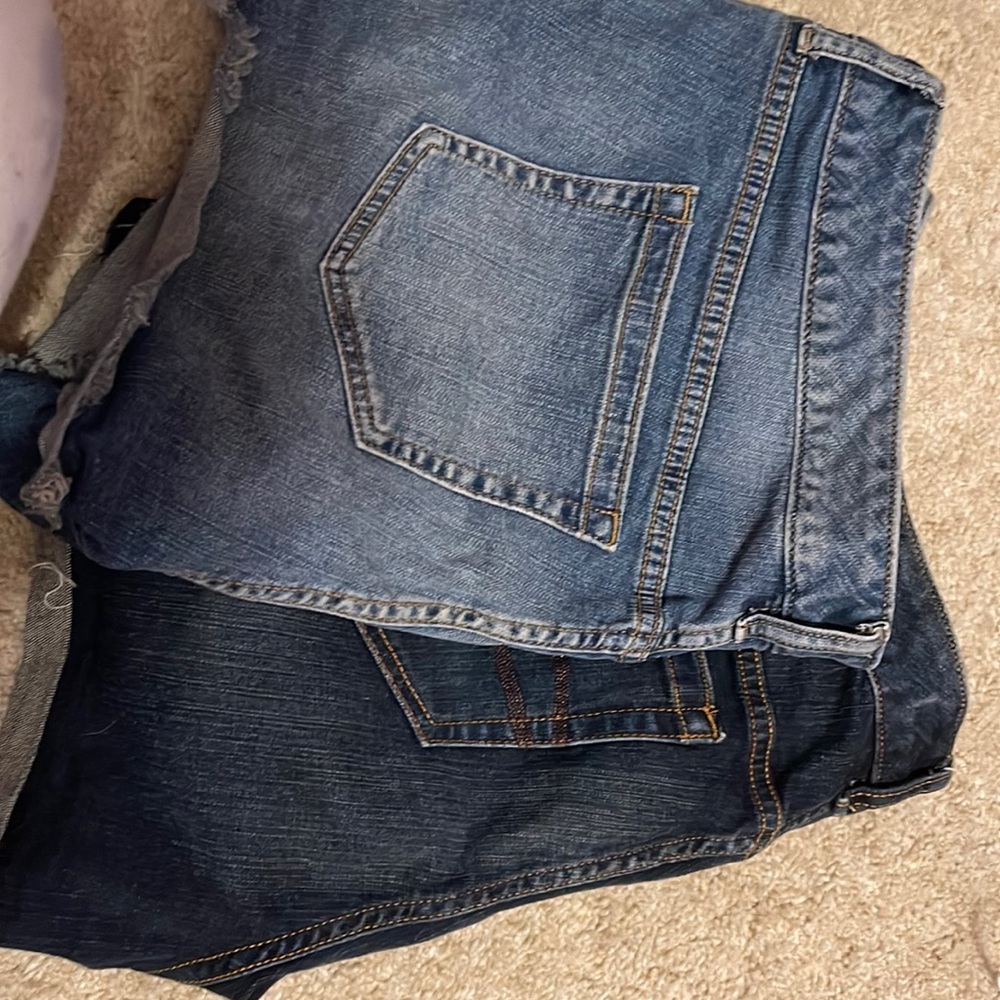 TORRID JEAN SHORTS